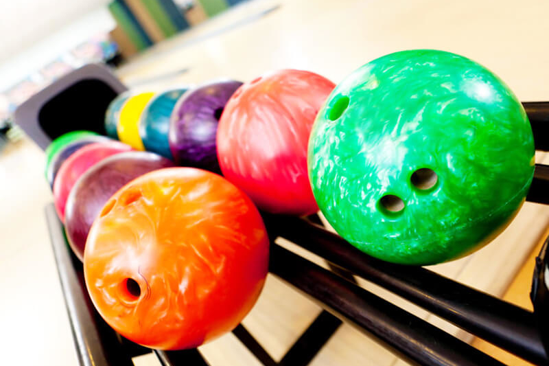 Arena bowling